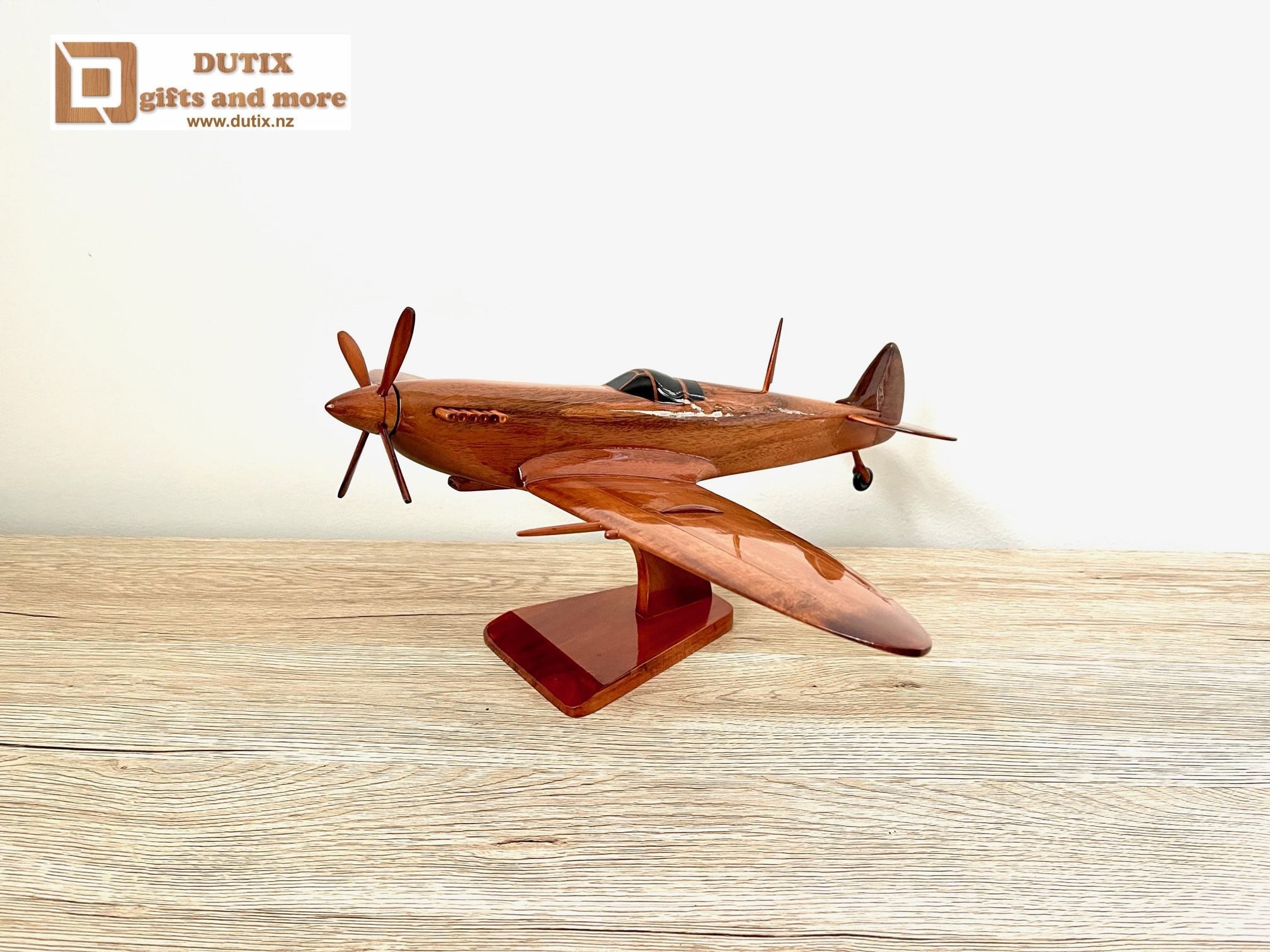 Wooden Supermarine Spitfire