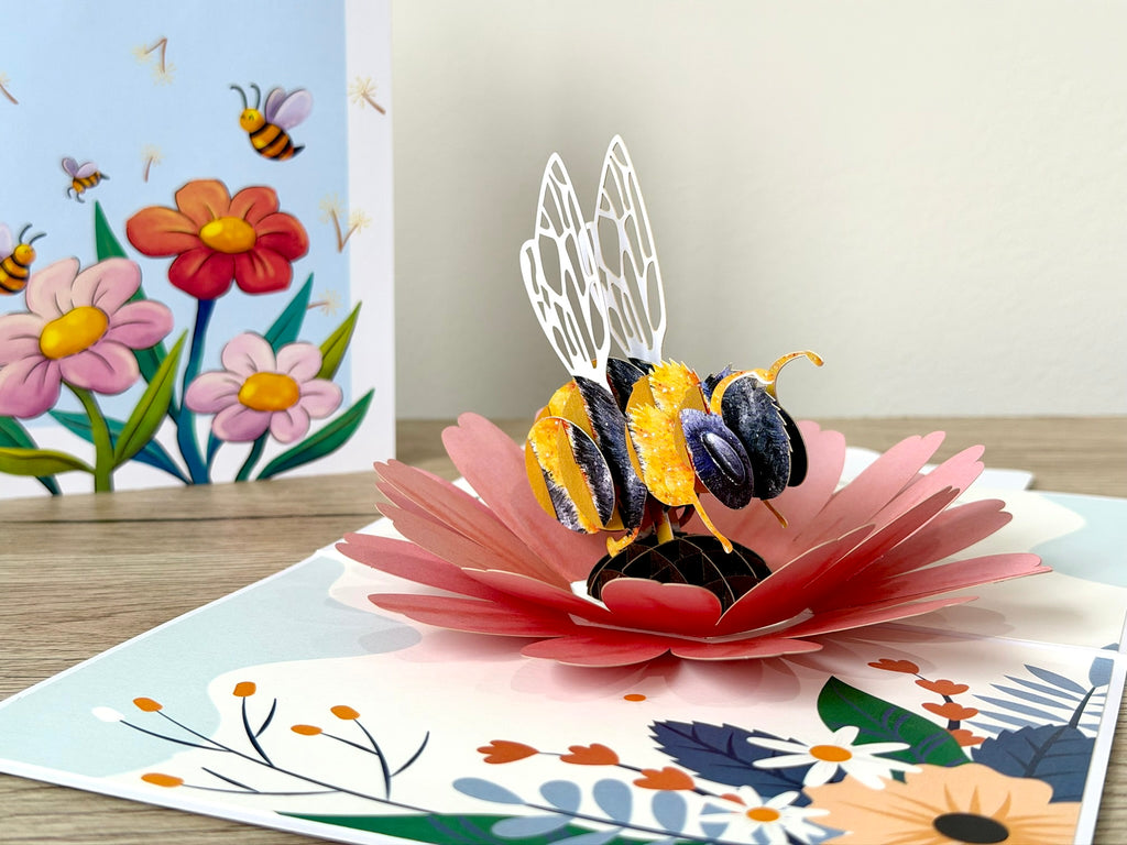 3D Pop Up Card - Bee on Flower