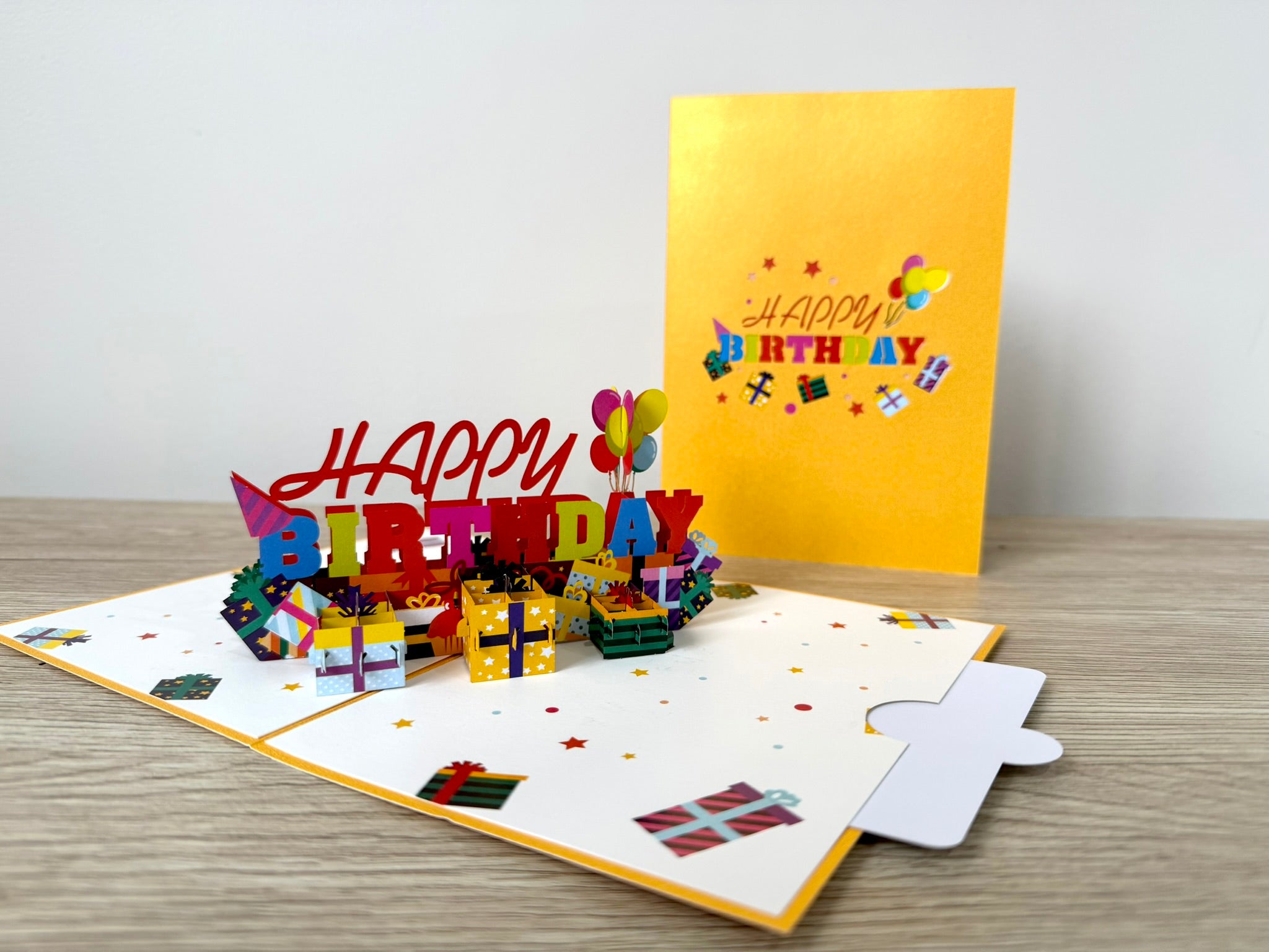 3D Pop Up Card - Happy Birthday Golden