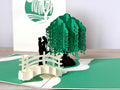 3D Pop Up Card - Couple Kissing