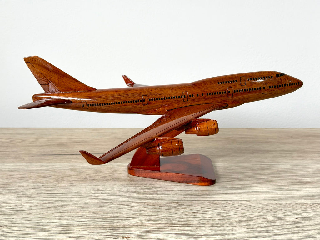 Wooden Model - B747