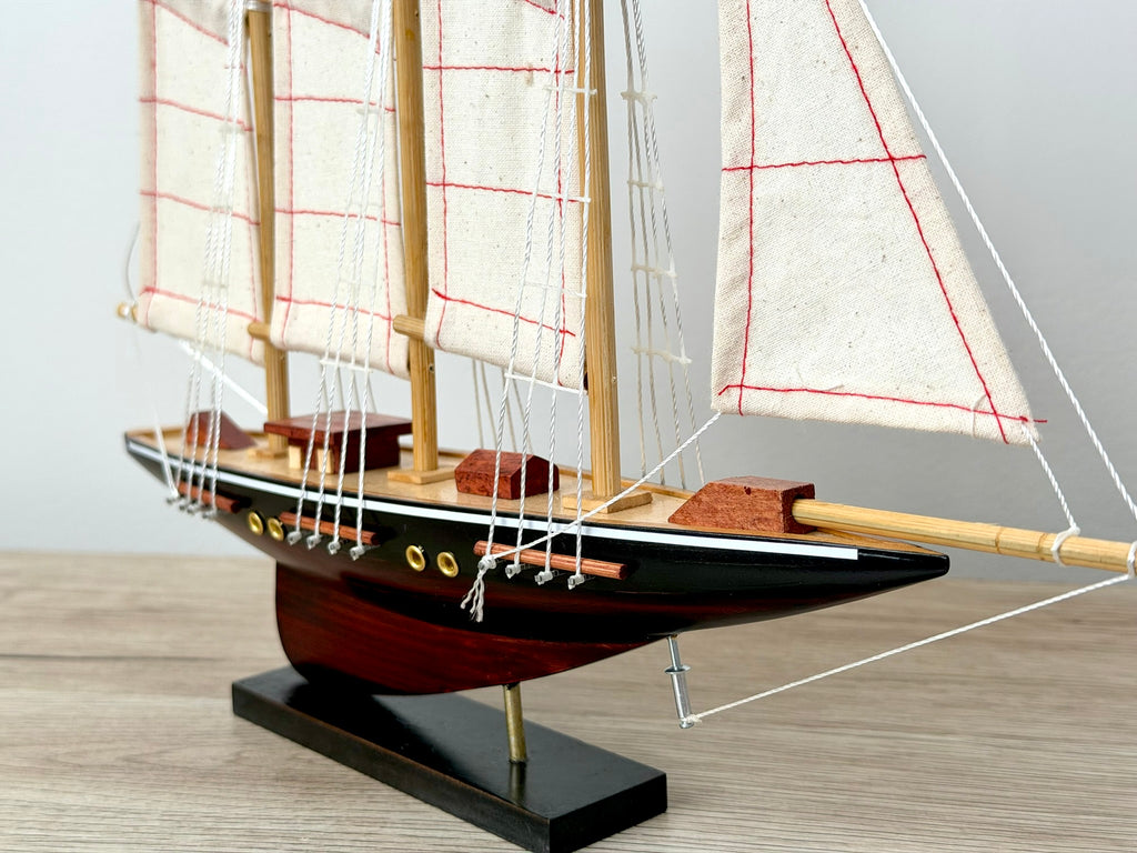 Wooden Model - Atlantic