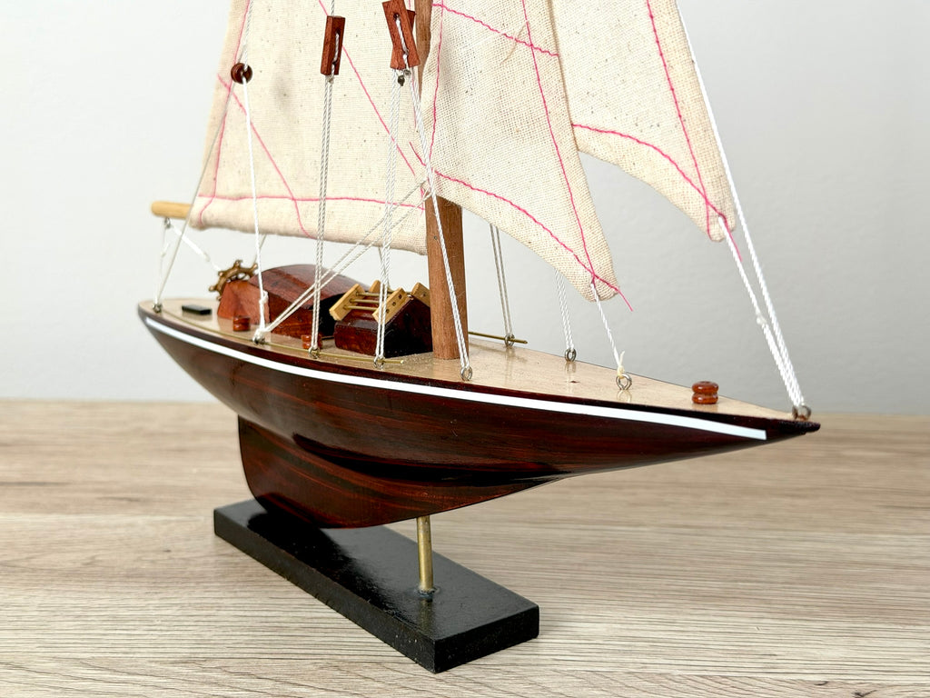 Wooden Model - Endeavour
