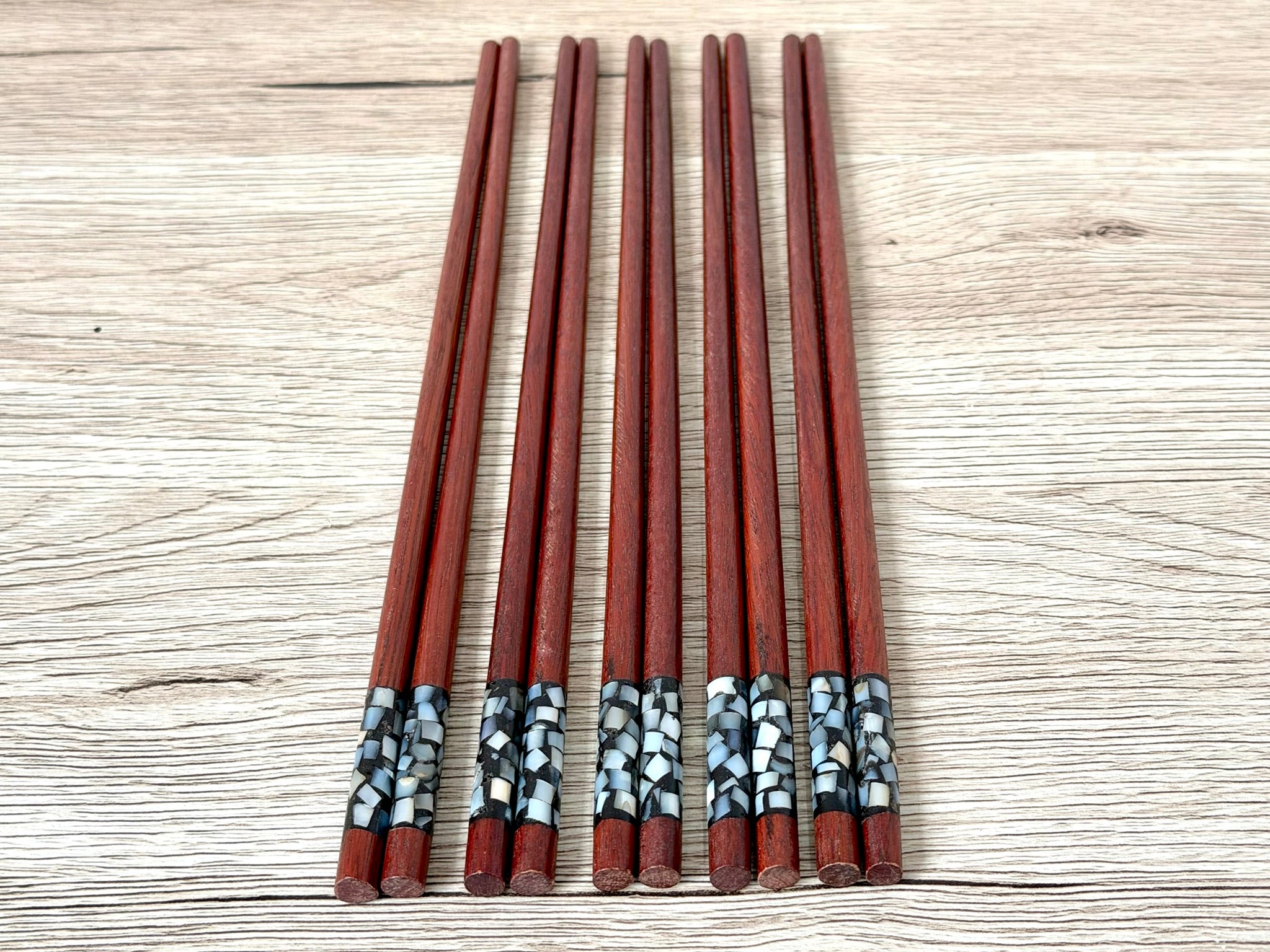 Wooden Chopsticks - Round Seashell Mahogany 5 pairs